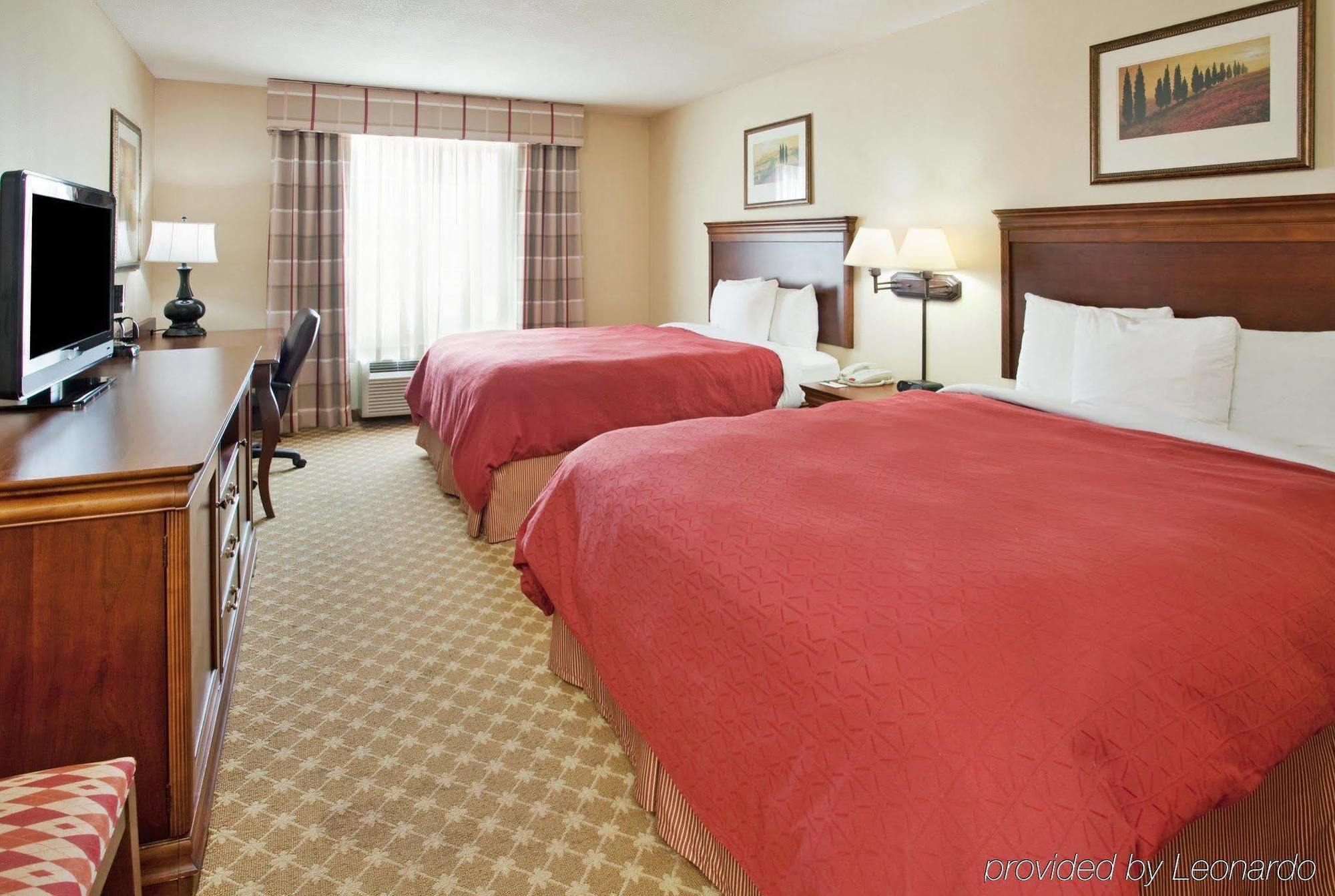 Hotel Country & By Radisson, Nevada, Mo 3*